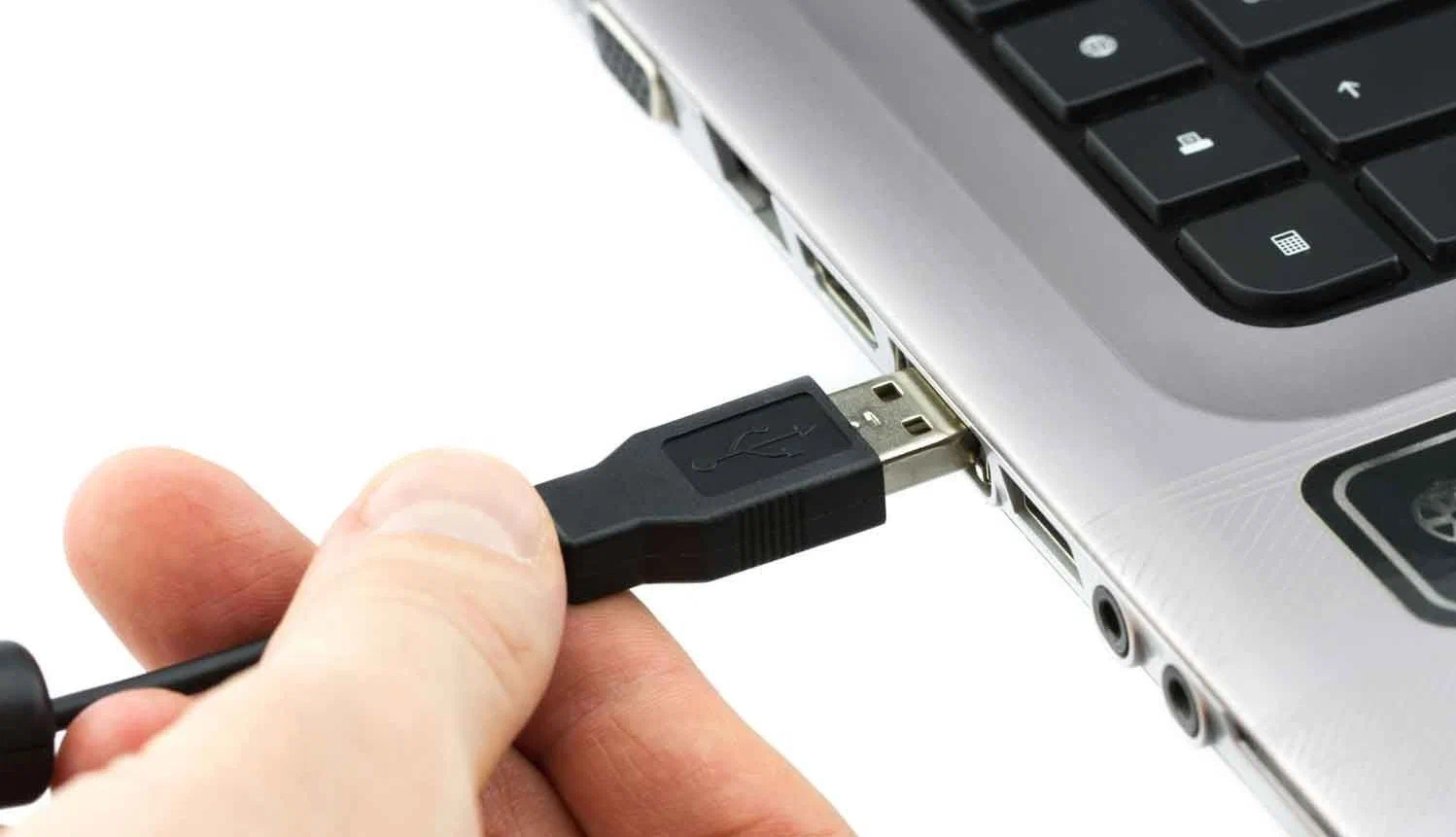 Замена USB-разъема на ноутбуке в Москве